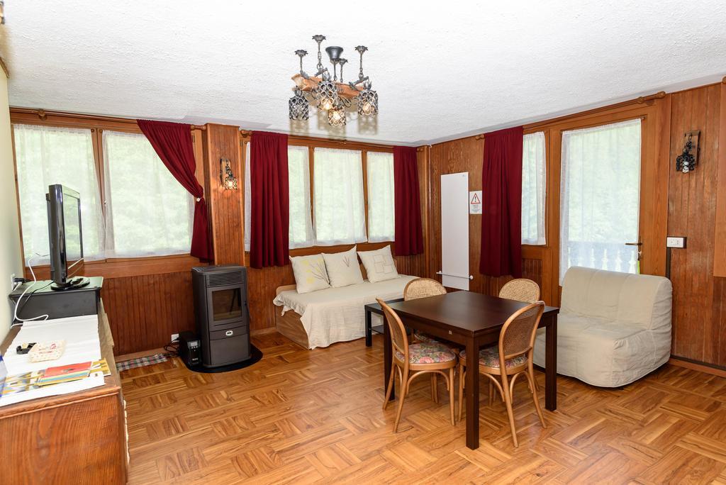 Hotel Genzianella Champoluc Eksteriør billede
