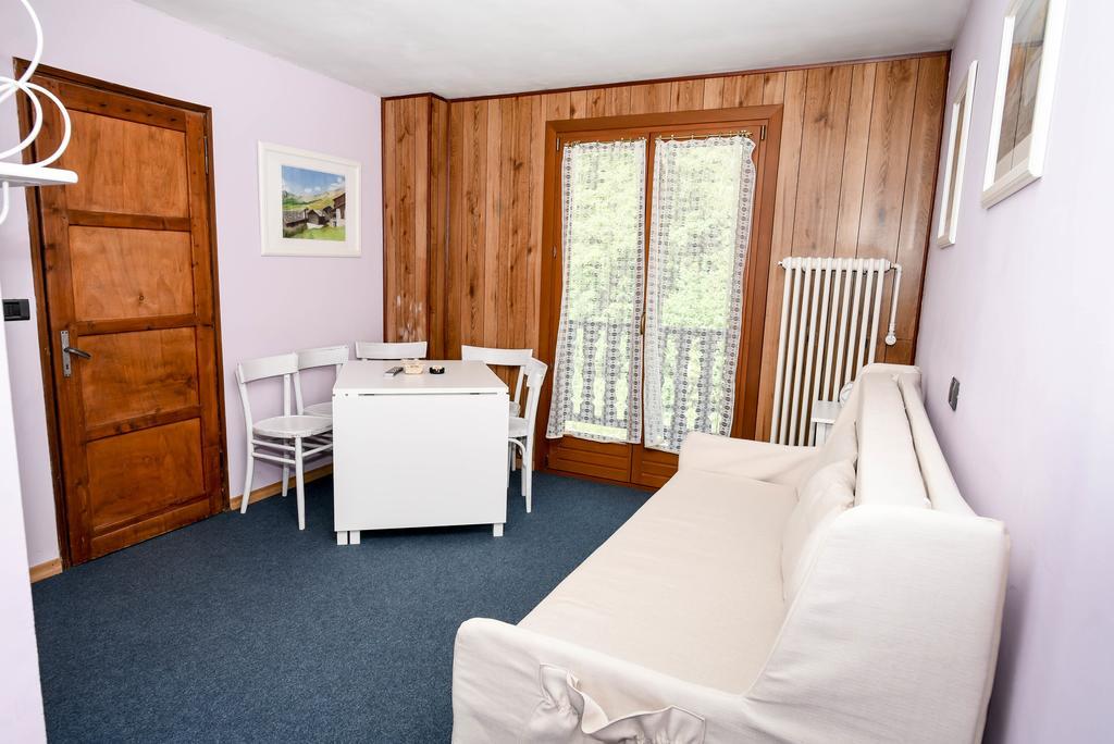 Hotel Genzianella Champoluc Eksteriør billede